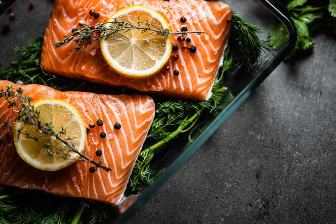 image by picjumbo Lachsfilet mit Zitrone